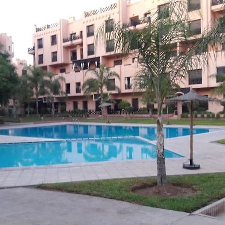 Appartement Confortable Avec 5 Piscines Marrakesh Eksteriør billede