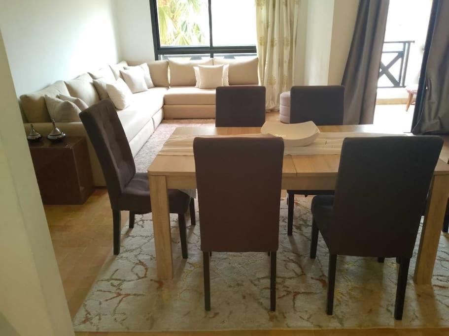 Appartement Confortable Avec 5 Piscines Marrakesh Eksteriør billede