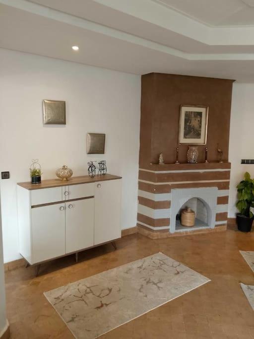 Appartement Confortable Avec 5 Piscines Marrakesh Eksteriør billede